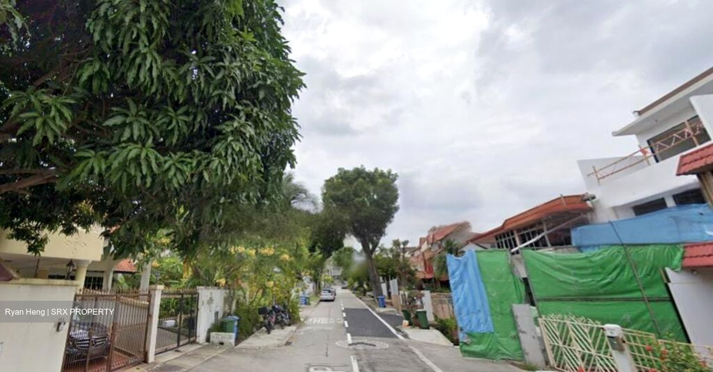 Hougang Avenue 2 (D19), Terrace #480503291